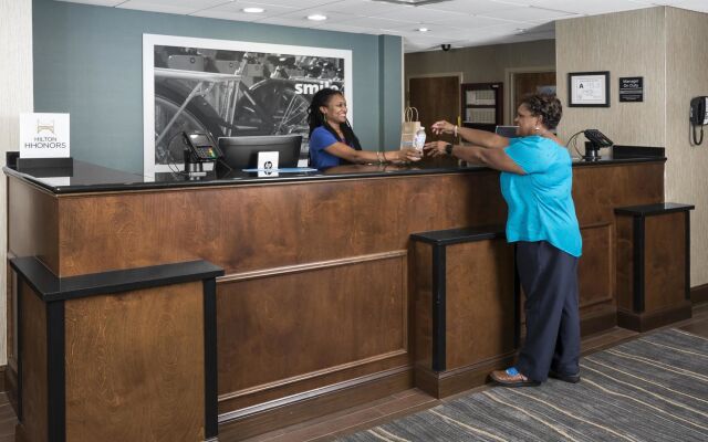 Hampton Inn Winston-Salem Hanes Mall