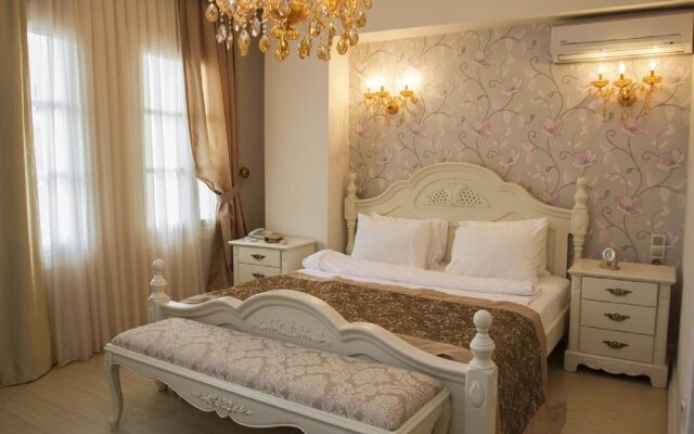 Lavin Suites Hotel