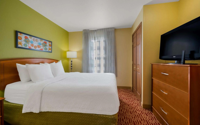 Sonesta Simply Suites Detroit Novi