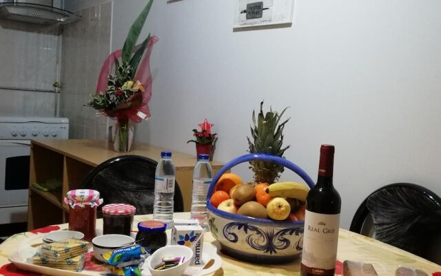 Cister Apartments Studios Suites