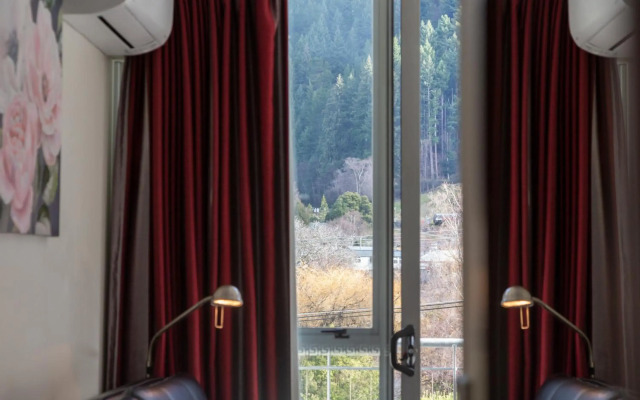 Whistler Holiday Apartments