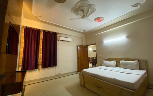 GoBravo-3BHK Near Airport & Cyber Hub