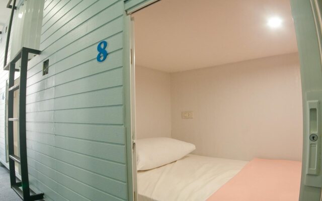 Hotel Capsule Suratthani