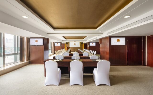 Paramount Gallery Hotel