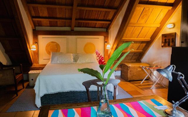 Casa Real del Cabrero by SOHO