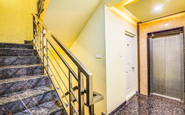 FabHotel Vipra Enclave