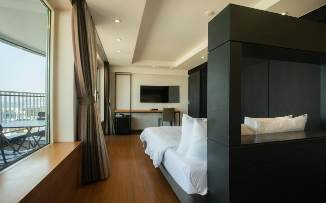 Winners Hotel
