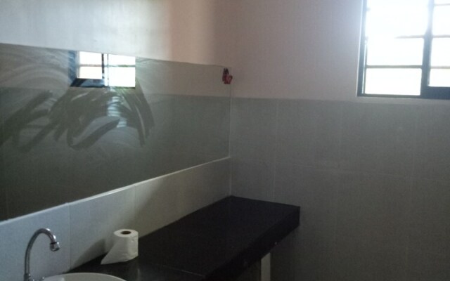 AV7 Guest House