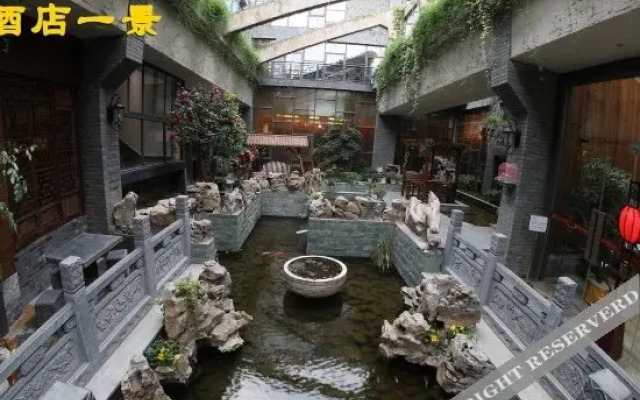 Tianmu Huihuang Hot Spring Holiday Hotel