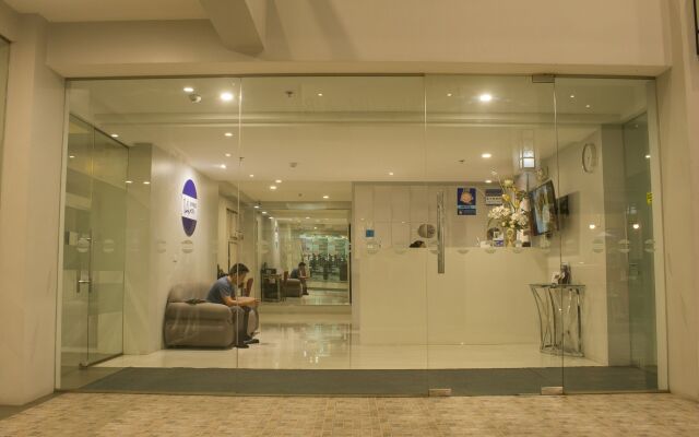 1A Express Hotel