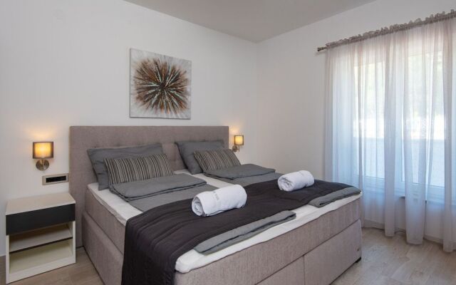 Holiday Villa Olive Tree