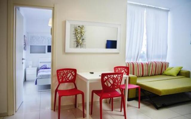 Gk Apartment Ben Gurion St.