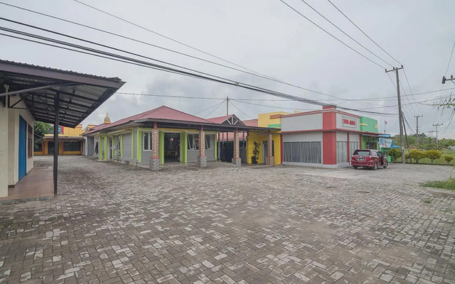 RedDoorz Syariah near Taman Rozeline Penajam