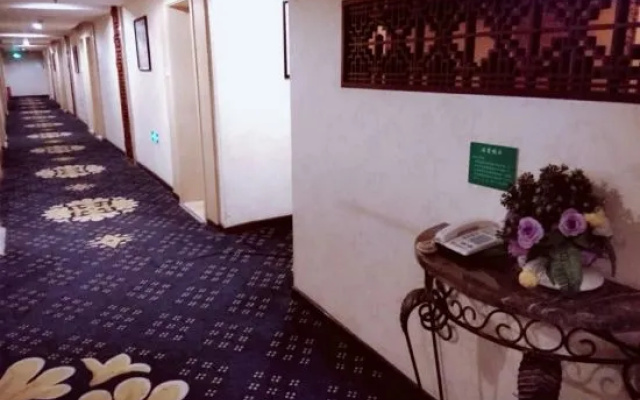 Phoenix Hotel