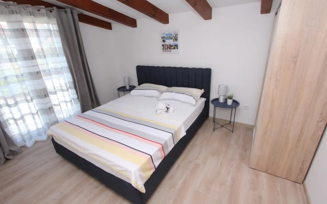 Apartments Eni