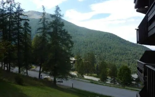 Apartment Les Ecrins 3