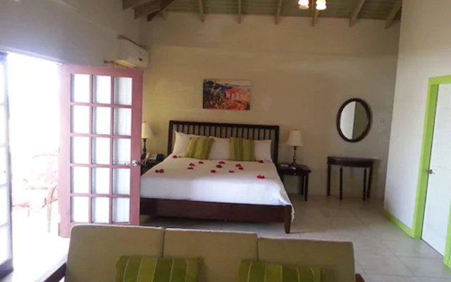 Grooms Beach Villa & Resort