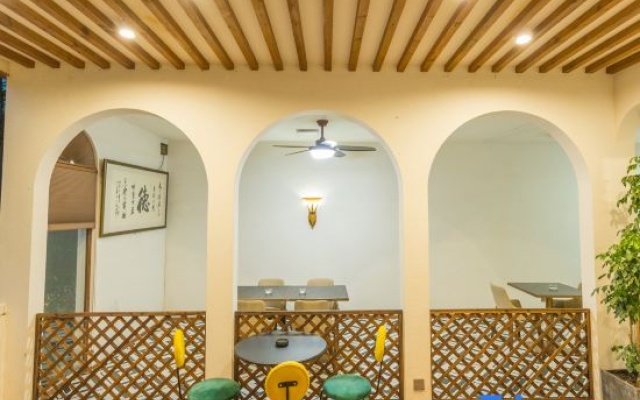 Flower Building Xianghai Hanshe Homestay (Beihai Yintan International Passenger Port) – Hotel Rooms – Beihai