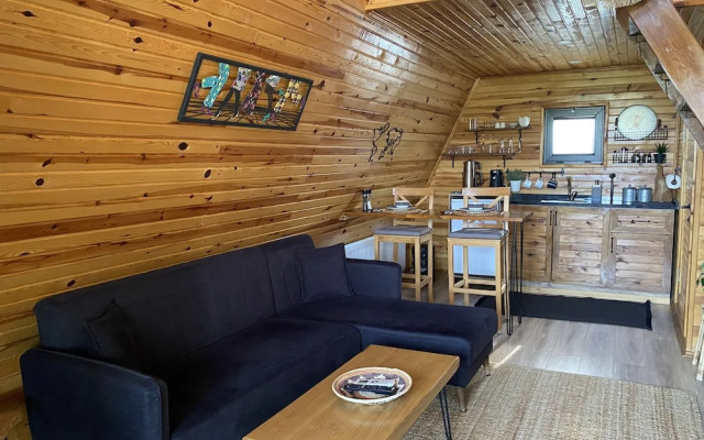 İnce Bungalov