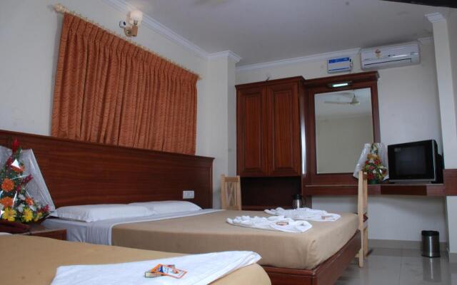 Oyo 38662 Snt Comforts Lodge