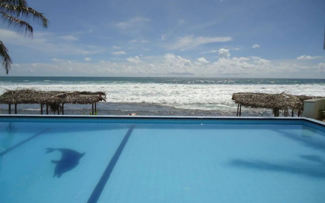 Nippon Villa Beach Resort