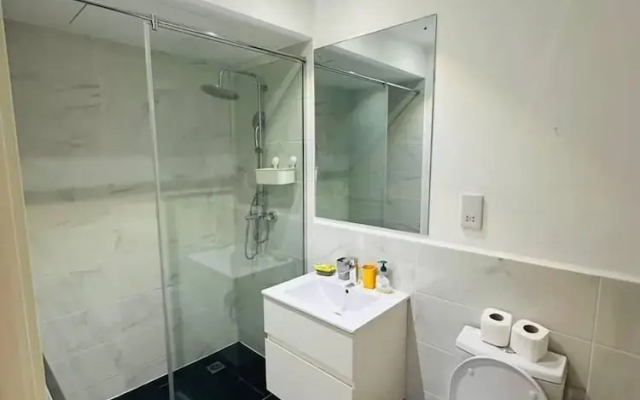 Embassy Gardens Studio Suite