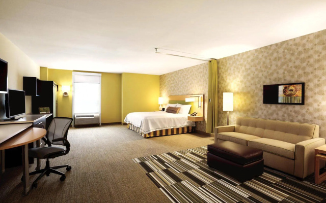 Home2 Suites by Hilton NY Long Island City/Manhattan View
