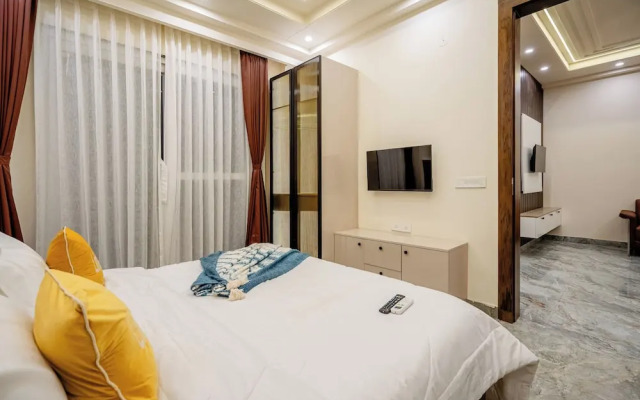 Lime Tree 1BHK Service Apartment Gurgaon