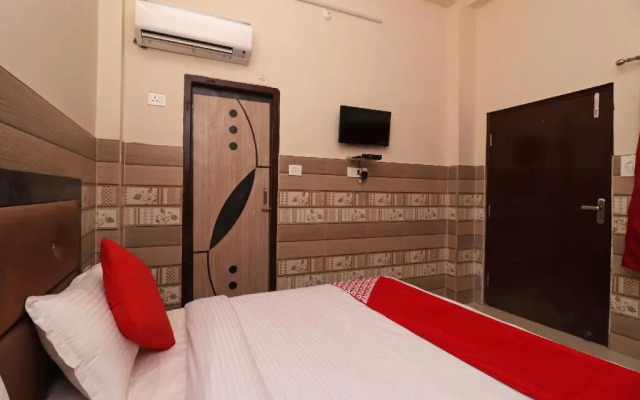 Hotel Tejasvi by OYO Rooms
