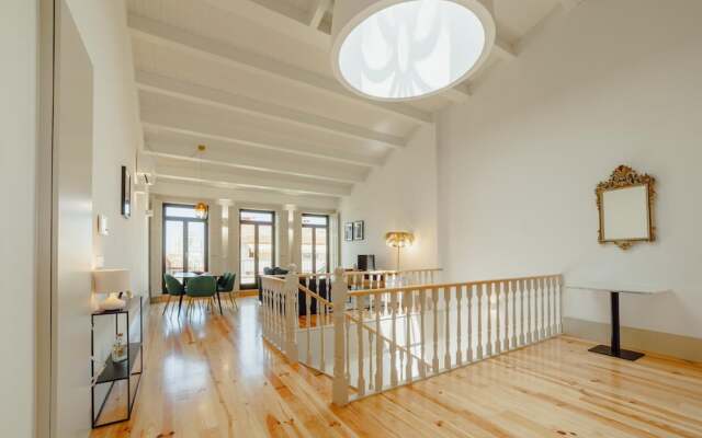 Legacy Oporto Premium Apartment I by Vacationy