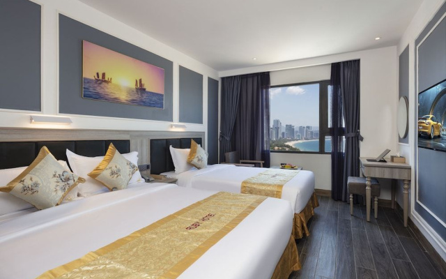 Ruby Luxury Hotel
