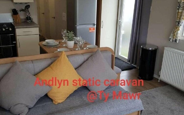 Ty Mawr Holiday Park - Holiday Accommodation 9766