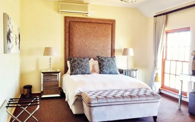 Plattekloof Residence | Island Letting