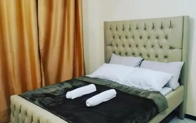 Stay.Plus Bamburi Mtambo Apartments