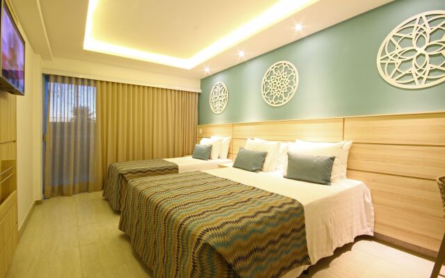 Paradiso Pero Praia Hotel