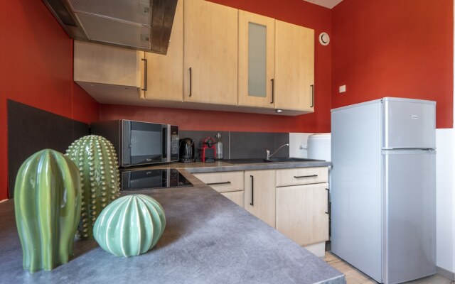 Studio Portes Vieille Ville de Nancy: calme, cosy et lumineux