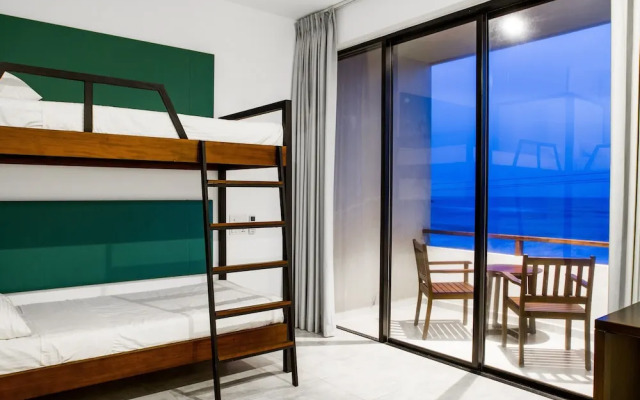 Lazy Koala Hostel - Adults Only