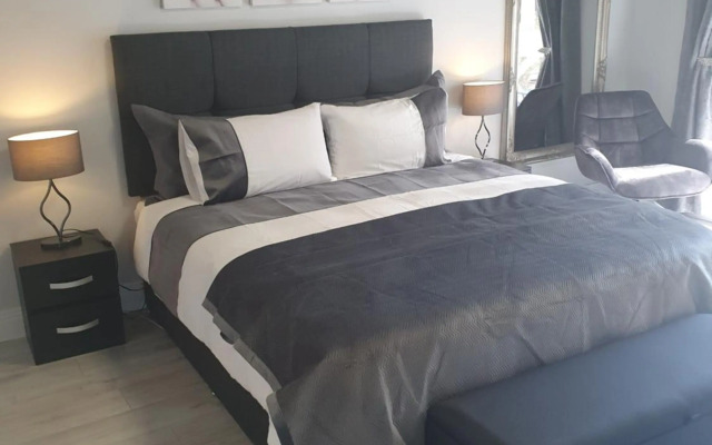 River View Apartment Suite