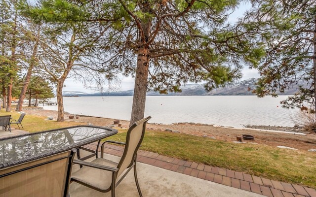 Perfect Getaway Cabin in the Okanagan 6