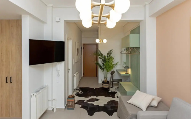 Urban Apartment in Egaleo