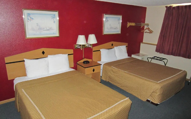 Newton Inn In Newton, KS