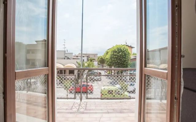 Bright Apartments Desenzano - Gramsci City Centre