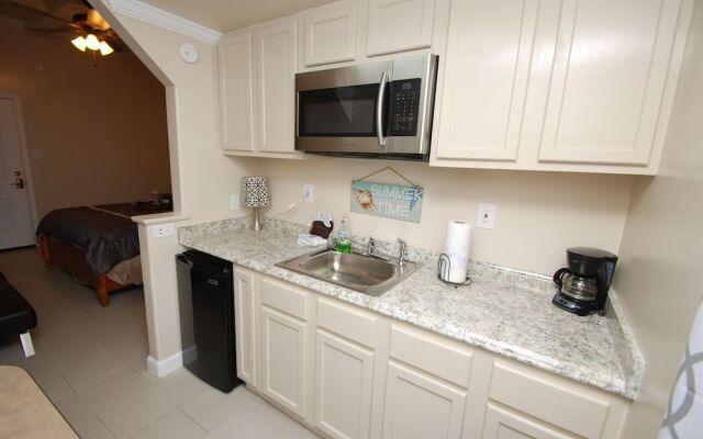 Beachview 322 by RedAwning