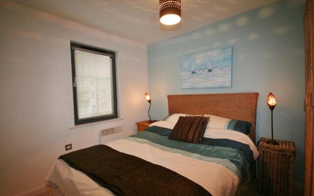 Two Bedroom Apartment with Sea View - 30 Fisherman's Way