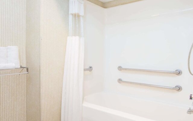 Candlewood Suites Wichita Northwest by IHG
