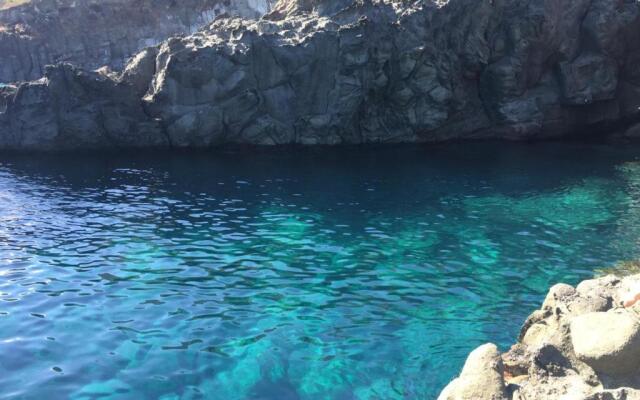 I dammusi zaffiro e ambra