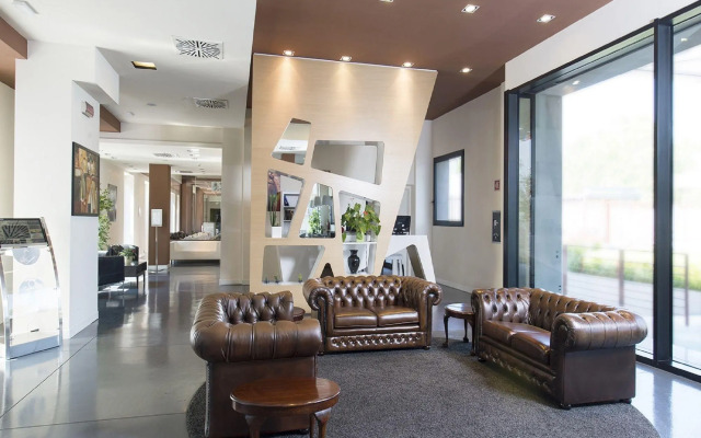 NEO Hotel