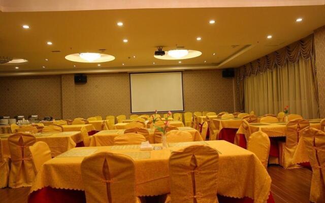 Oman TON Hotel