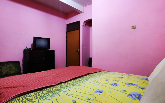 OYO 2256 Danysa Guesthouse