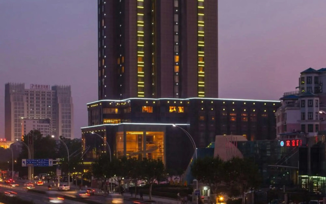 Renaissance Wuhan
